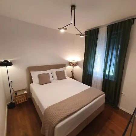 Mio * 스플리트